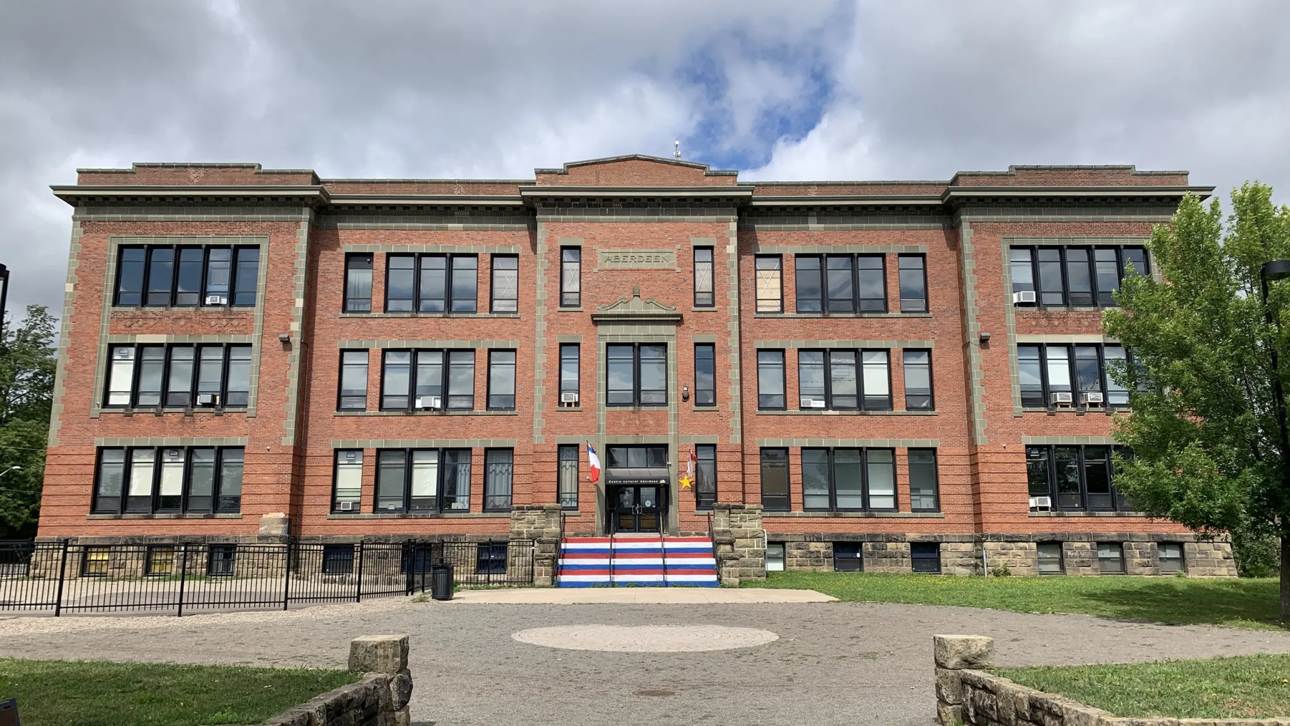 Centre Culturel Aberdeen